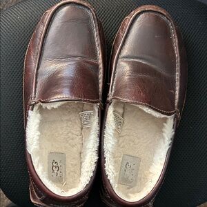 Ugg slippers size 11 slightly worn but lots of life